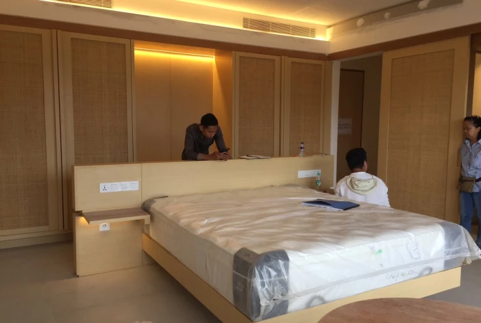 Gallery Proyek Hotel Sheraton Bangka Mocked Up Guest Room 11 img_6565